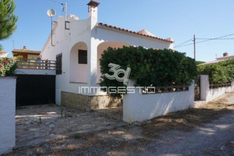 casa-plantabaixa-garatge-platja-venda-lescala-platabaja-garaje-venta-maison-rezdechausse-garage-vente-house-groundfloor-sale-estateagent-immobilier-inmobiliarias