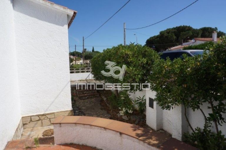 casa-plantabaixa-garatge-platja-venda-lescala-platabaja-garaje-venta-maison-rezdechausse-garage-vente-house-groundfloor-sale-estateagent-immobilier-inmobiliarias