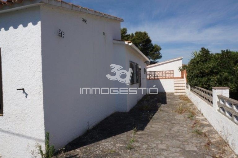 casa-plantabaixa-garatge-platja-venda-lescala-platabaja-garaje-venta-maison-rezdechausse-garage-vente-house-groundfloor-sale-estateagent-immobilier-inmobiliarias