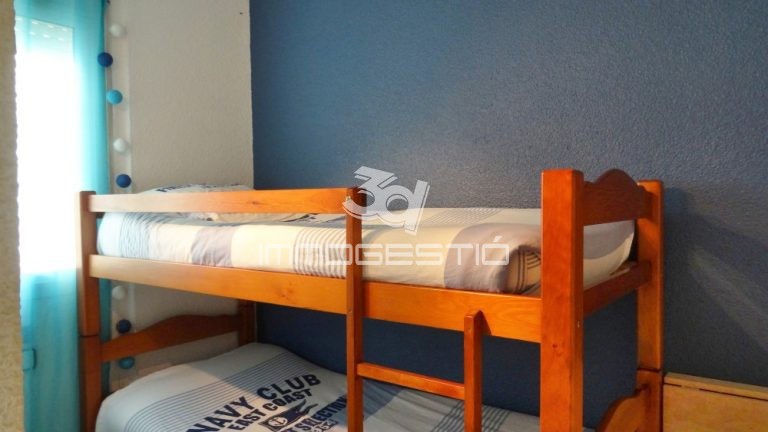 fantastic-apartament-habitacions-lescala-piscina-venda-laclota-apartamento-habitaciones-venta-appartement-vente-piscine-riells-apartment-bedroomd-swimmingpool-sales (2).JPG