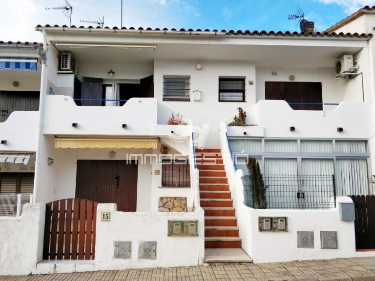 apartament-venda-lescala-terrassa-costabrava-3dimmogeatio-immobiliaria