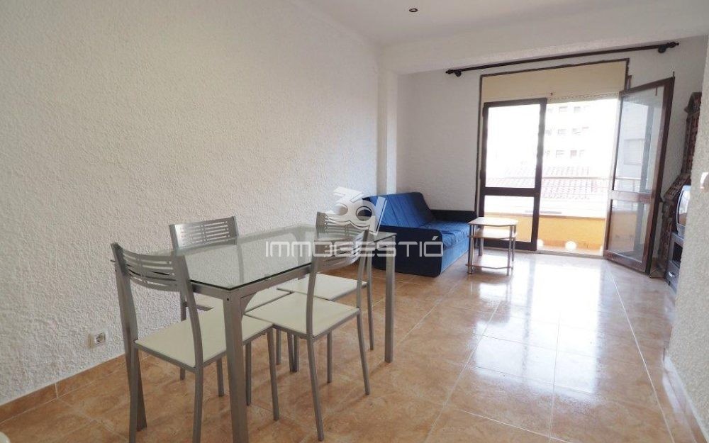 Oportunidad!! Apartamento de 3 habitaciones