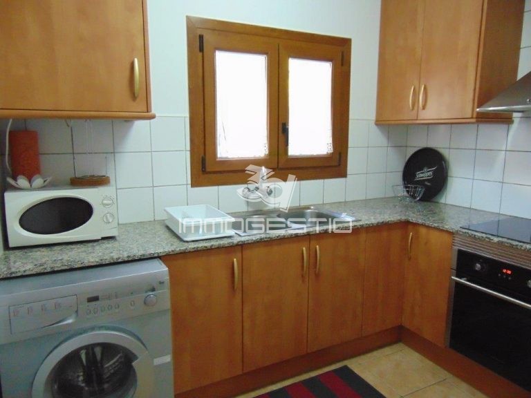 casa-habitaciones-jardin-venta-havbitacions-jardi-venda-maison-house bedroom-sale-chambres-jardin-vente-mar_escala_apartamento_compra_parcela_piso