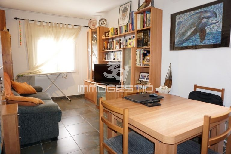 casa-poble-nucli-antic-lescala-pueblo-casco-antiguo-maison-ville-vieux-quartier-old-typical-catalan-house-venta-venda-vente-sale-immobiliaries-immobiliers