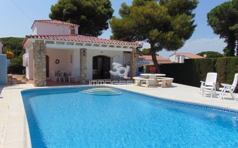 House with private swimming pool in Puig Sec, L’Escala