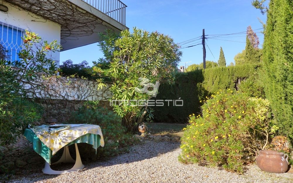 Apartament amb jardí privat a L’ Escala