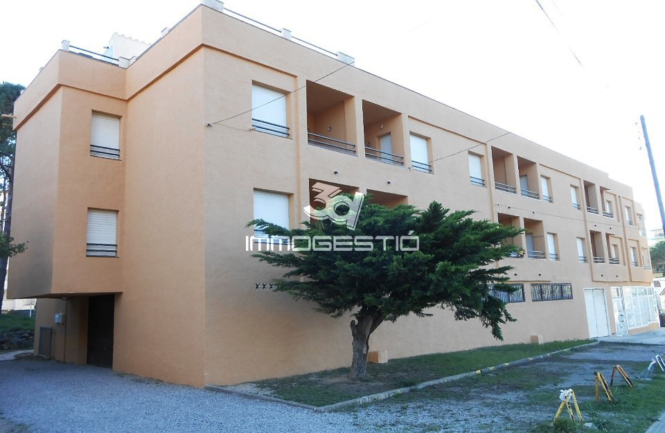 Apartament de 2 habitacions a prop del port