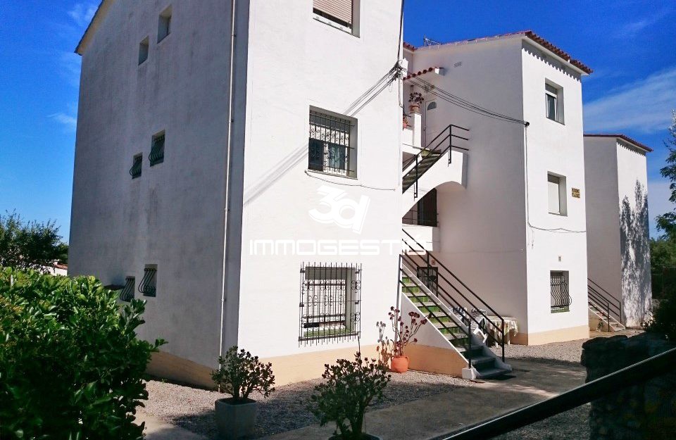 Apartamento reformado a 350m de la playa