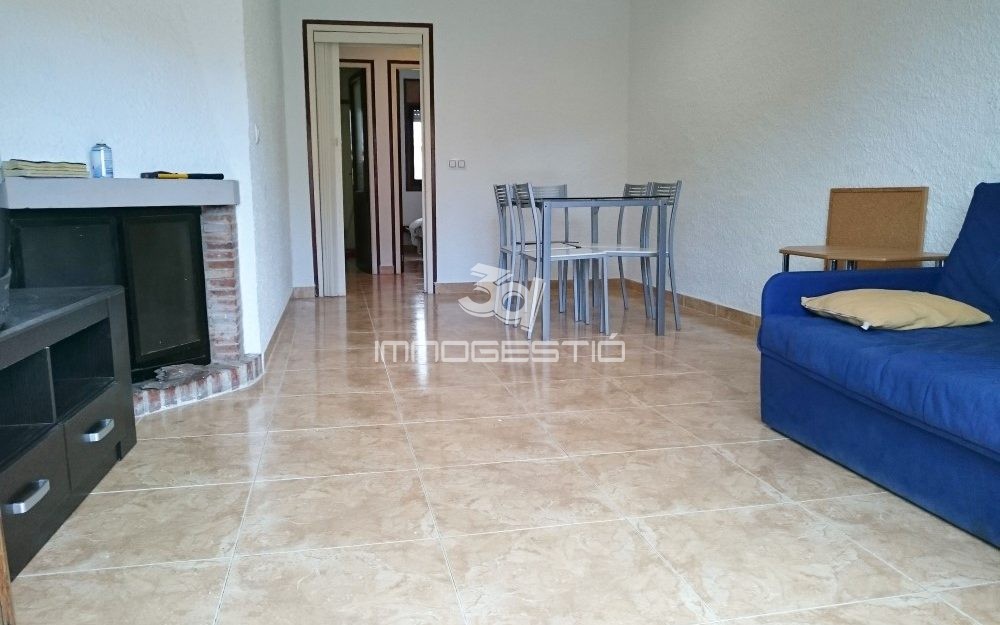 Oportunidad!! Apartamento de 3 habitaciones – No disponible